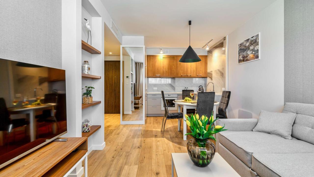 Port Krynica Apartamenty 库瑞尼卡慕斯卡 外观 照片