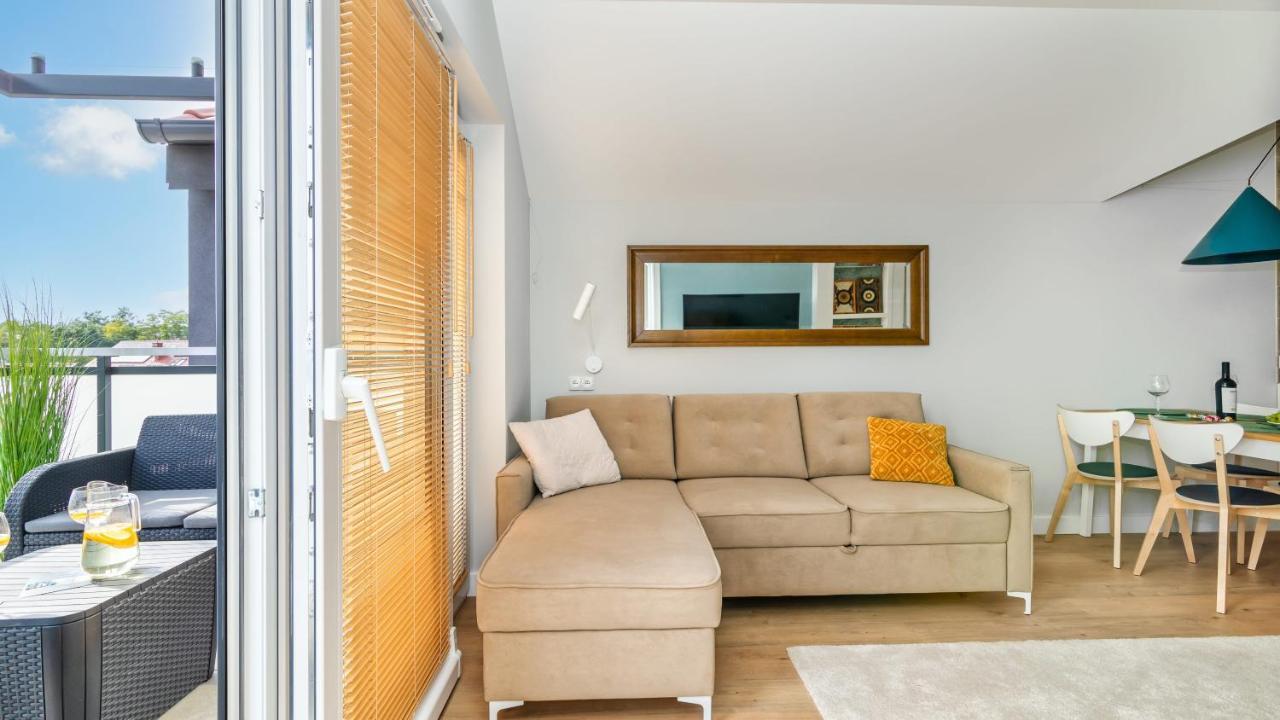 Port Krynica Apartamenty 库瑞尼卡慕斯卡 外观 照片